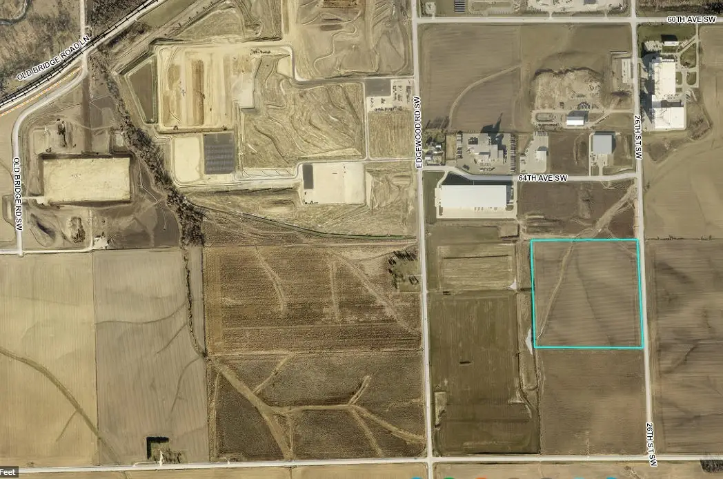 26th Street Sw #39 Ac, Cedar Rapids, IA 52404 - Image #1