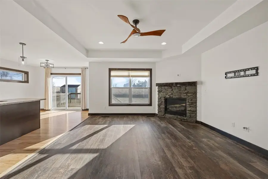 369 Bent Creek Dr, Marion, IA 52302 - Image #3