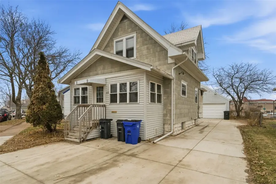 1415 Hamilton Street Sw, Cedar Rapids, IA 52404 - Image #2