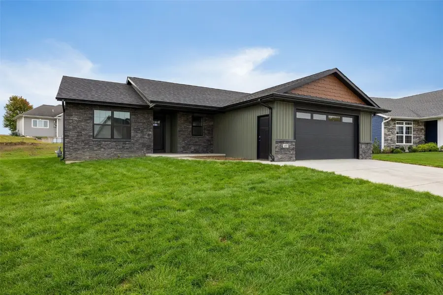 433 Council Street, Anamosa, IA 52205 - Image #2