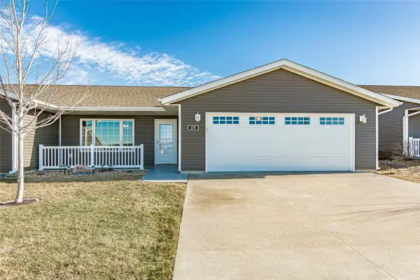 175 Hummingbird Court, Independence, IA 50644