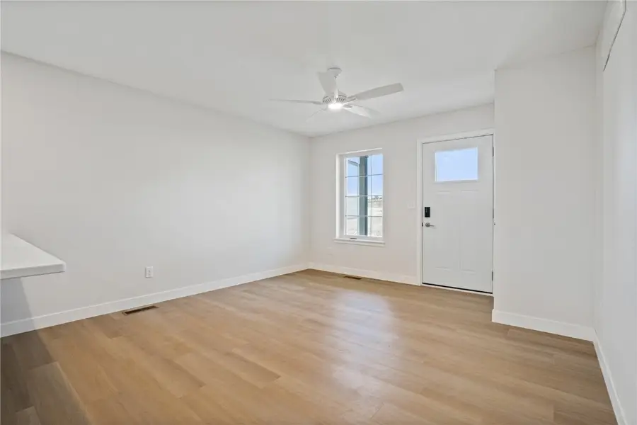 6851 Cabbage Patch Lane, Cedar Rapids, IA 52403 - Image #3