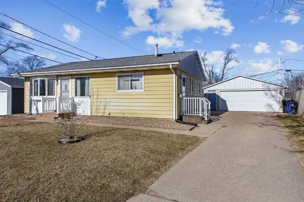 4331 Cavalier Street Ne, Cedar Rapids, IA 52402