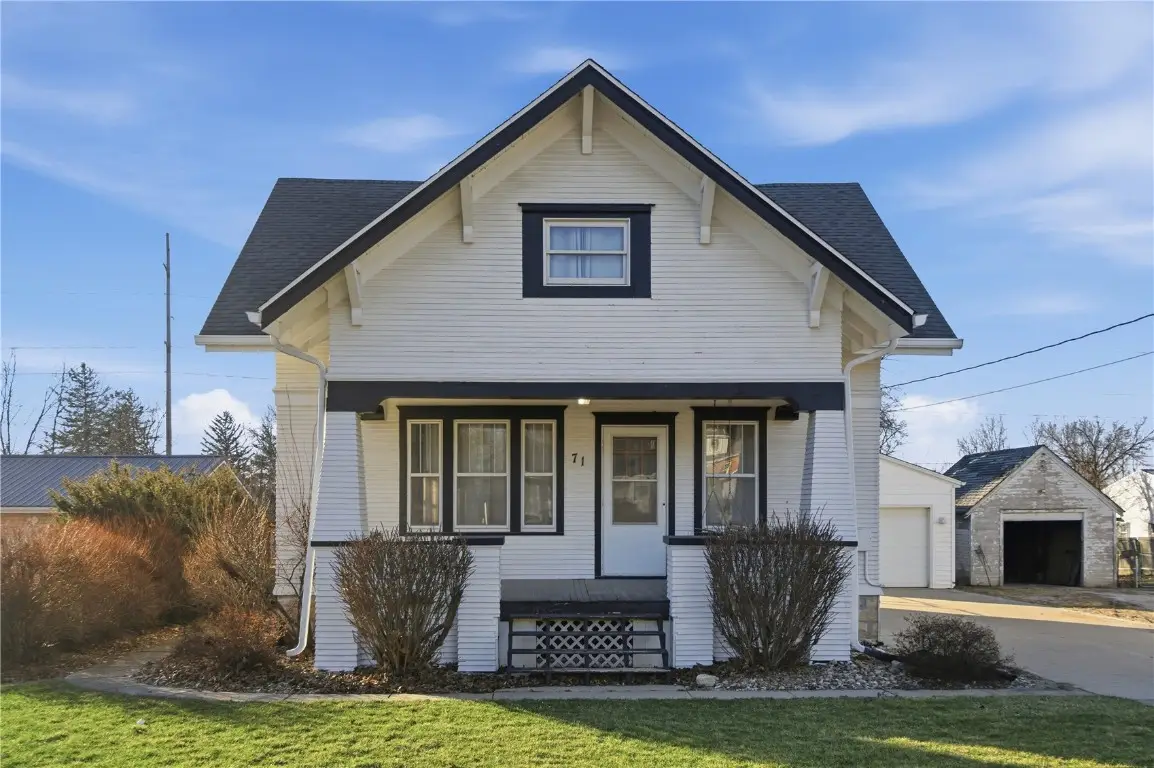 71 Central Avenue Ne, Swisher, IA 52338 - Image #1