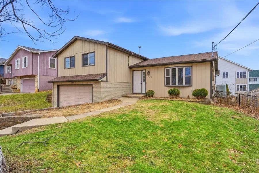 1621 13th Street Nw, Cedar Rapids, IA 52402 - Image #3