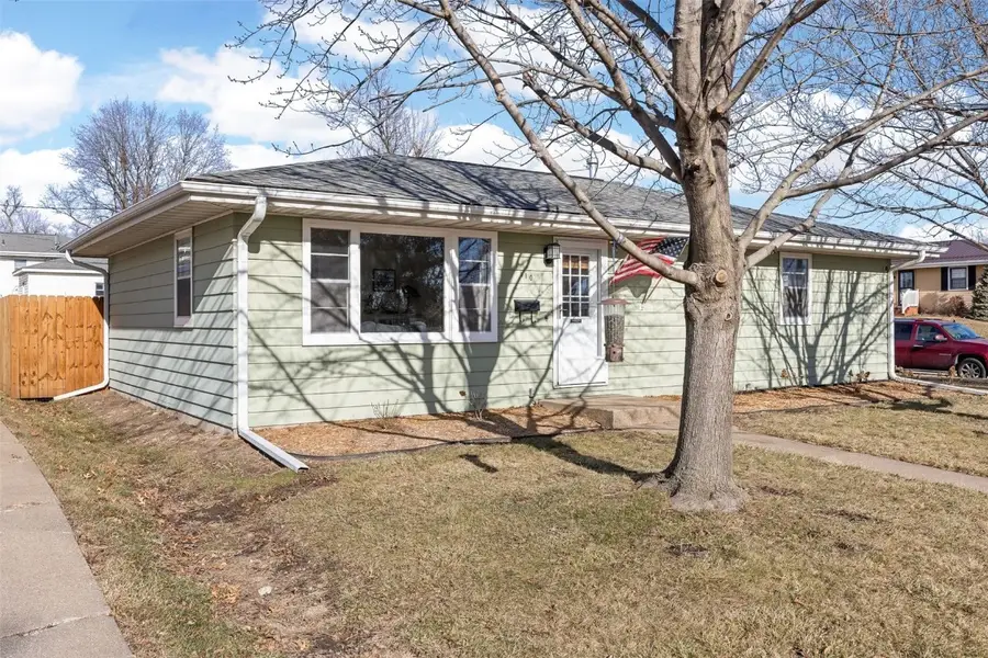 110 27th Ave Drive Sw, Cedar Rapids, IA 52404 - Image #3