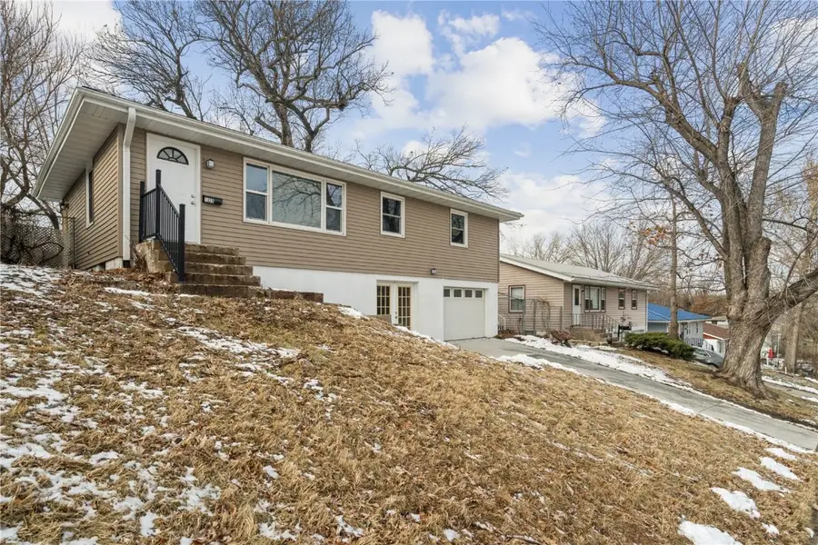 1325 36th Street Se, Cedar Rapids, IA 52403 - Image #2