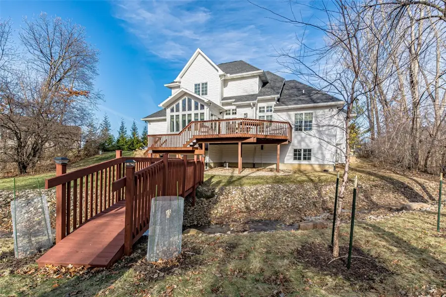 4675 Leprechaun Lane, Cedar Rapids, IA 52411 - Image #2