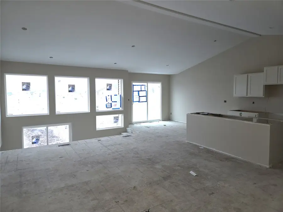 3319 Center Court, Robins, IA 52328 - #2