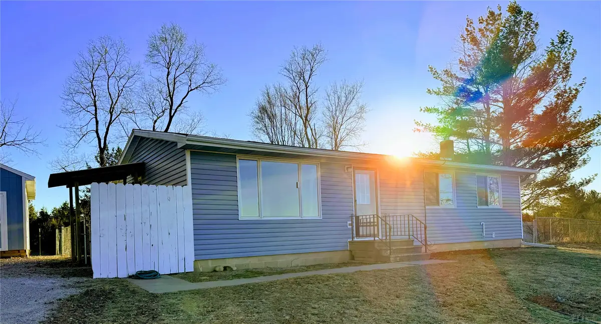 2332 55th Street Drive, Vinton, IA 52349 - #1