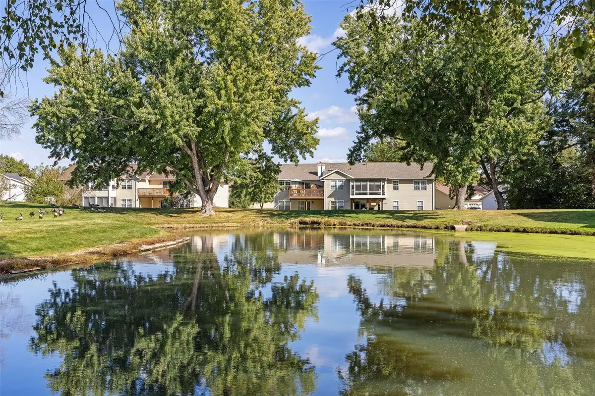 4019 Lexington Drive Ne #D, Cedar Rapids, IA 52402 - Image #1