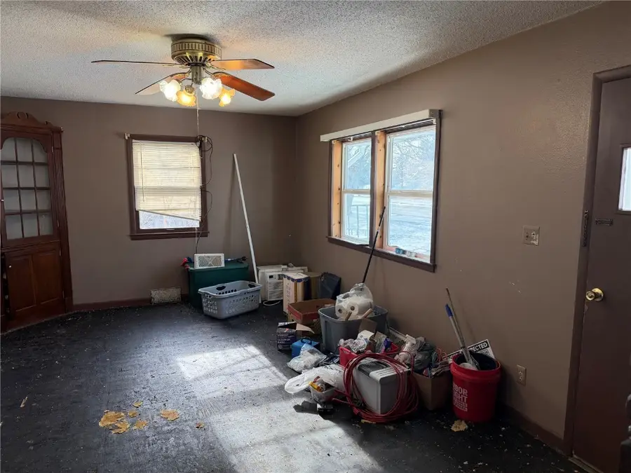 508 S Market Street, Solon, IA 52333 - Image #2