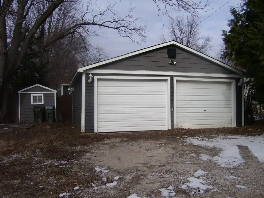 1817 H Street, Iowa City, IA 52240 - #2