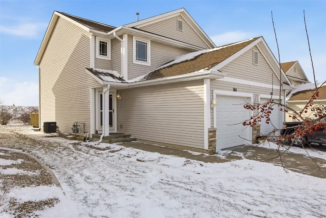 565 Bent Creek Drive, Marion, IA 52302 - Image #1