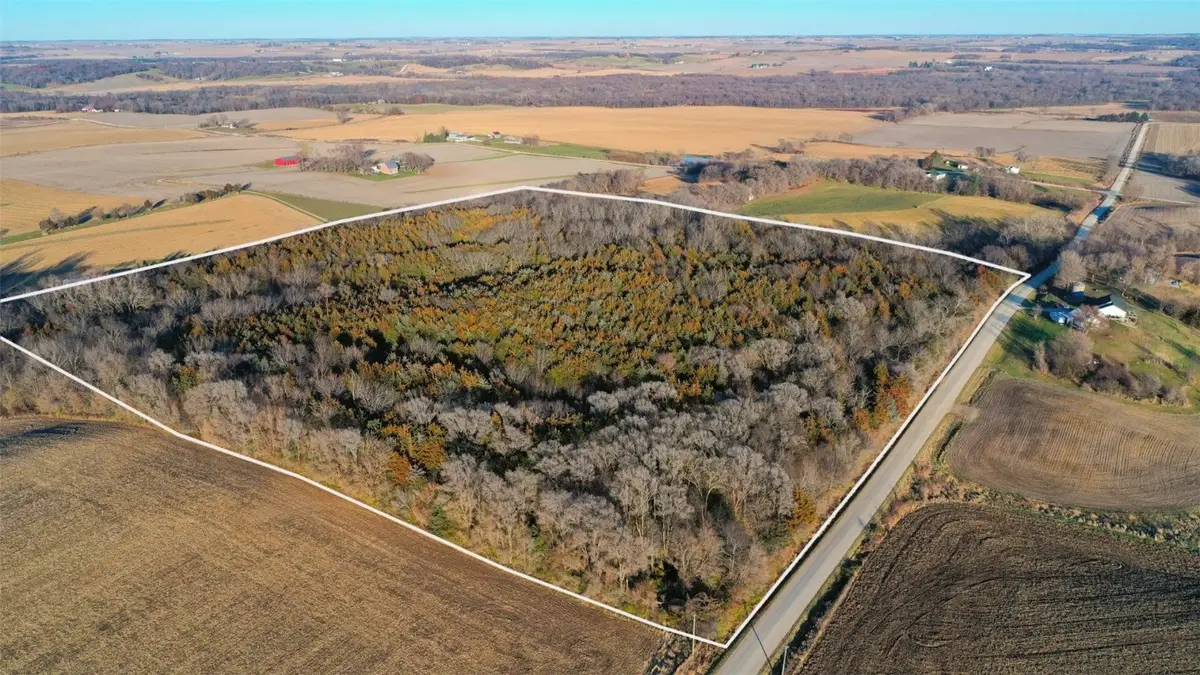 Wendy Oaks Rd, Central City, IA 52214 - Image #1