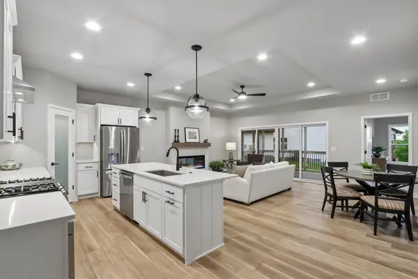 791 Clover Hill Drive, North Liberty, IA 52317