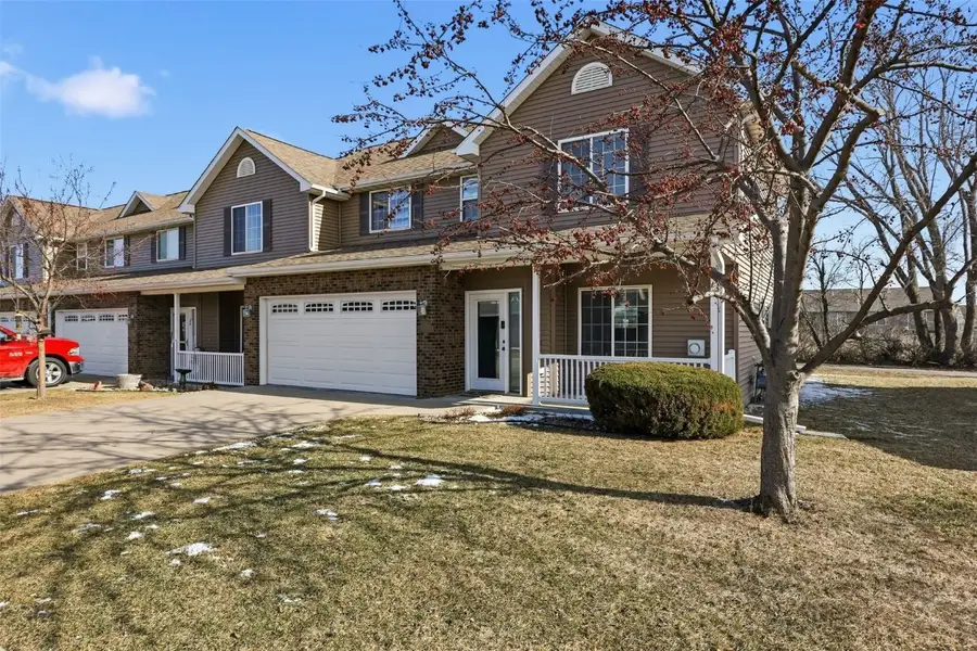 1678 Burr Dr, North Liberty, IA 52317 - #2