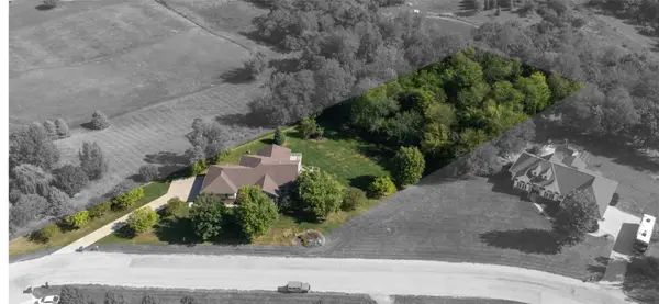 1253 Hillview Court Ne, Swisher, IA 52338