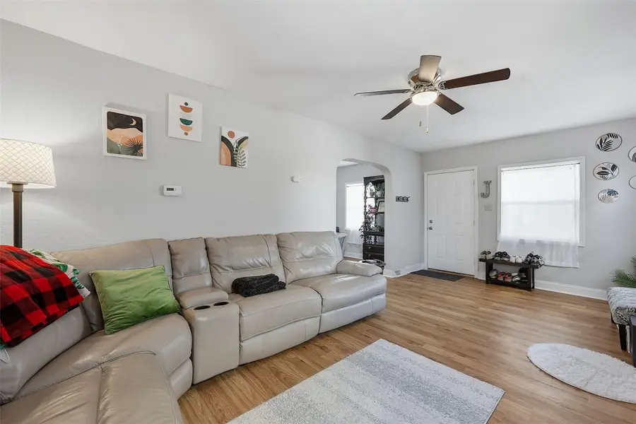 424 18th Street Ne, Cedar Rapids, IA 52402 - Image #3