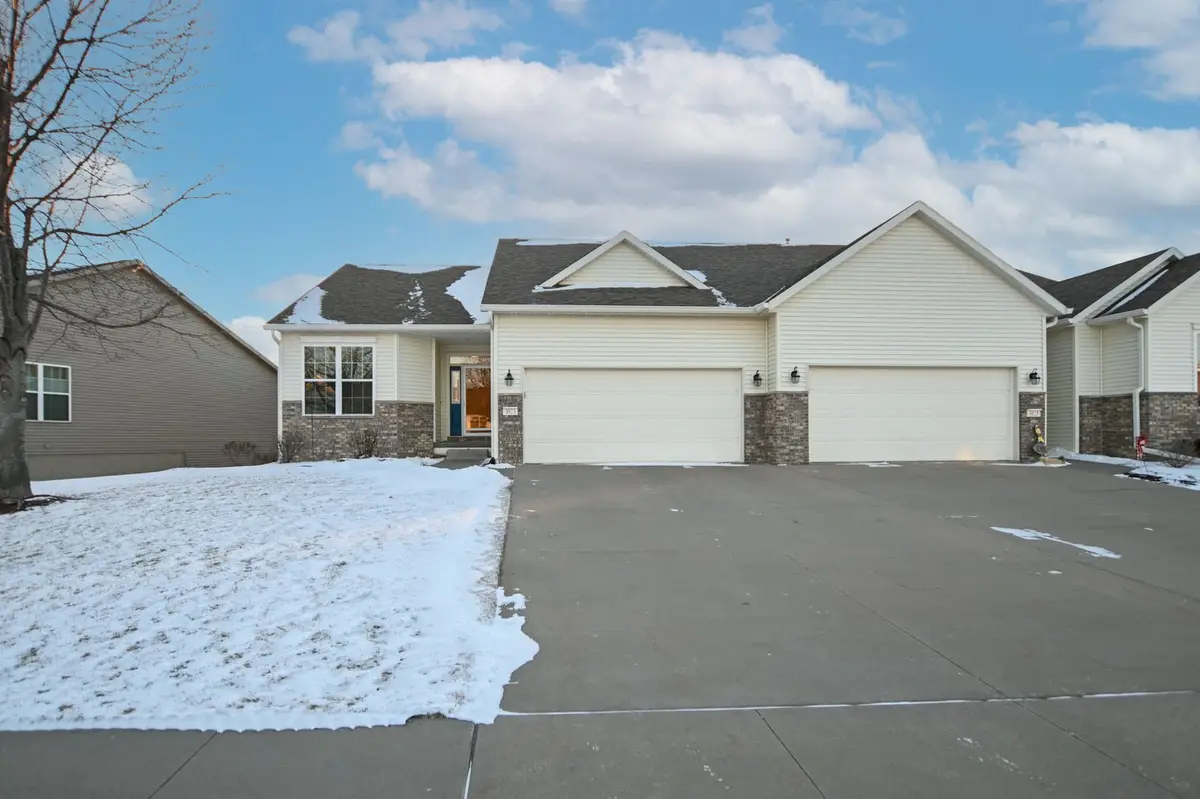 3023 Stone Creek Court, Marion, IA 52302 - Image #1