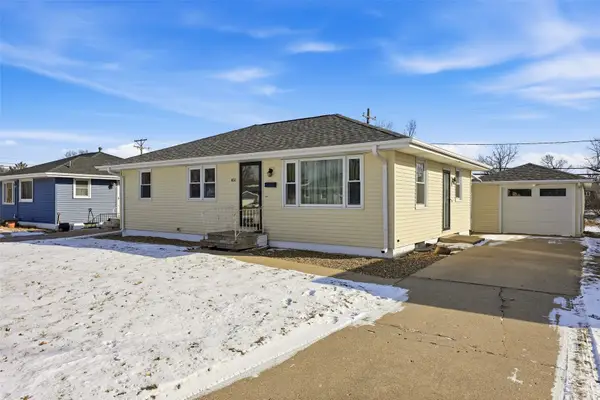 451 23rd Street Nw, Cedar Rapids, IA 52405