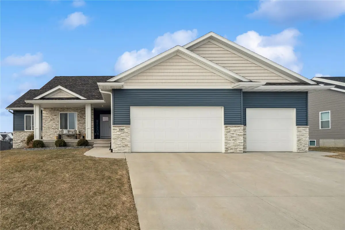 1389 Cardinal Drive, Fairfax, IA 52228 - #1