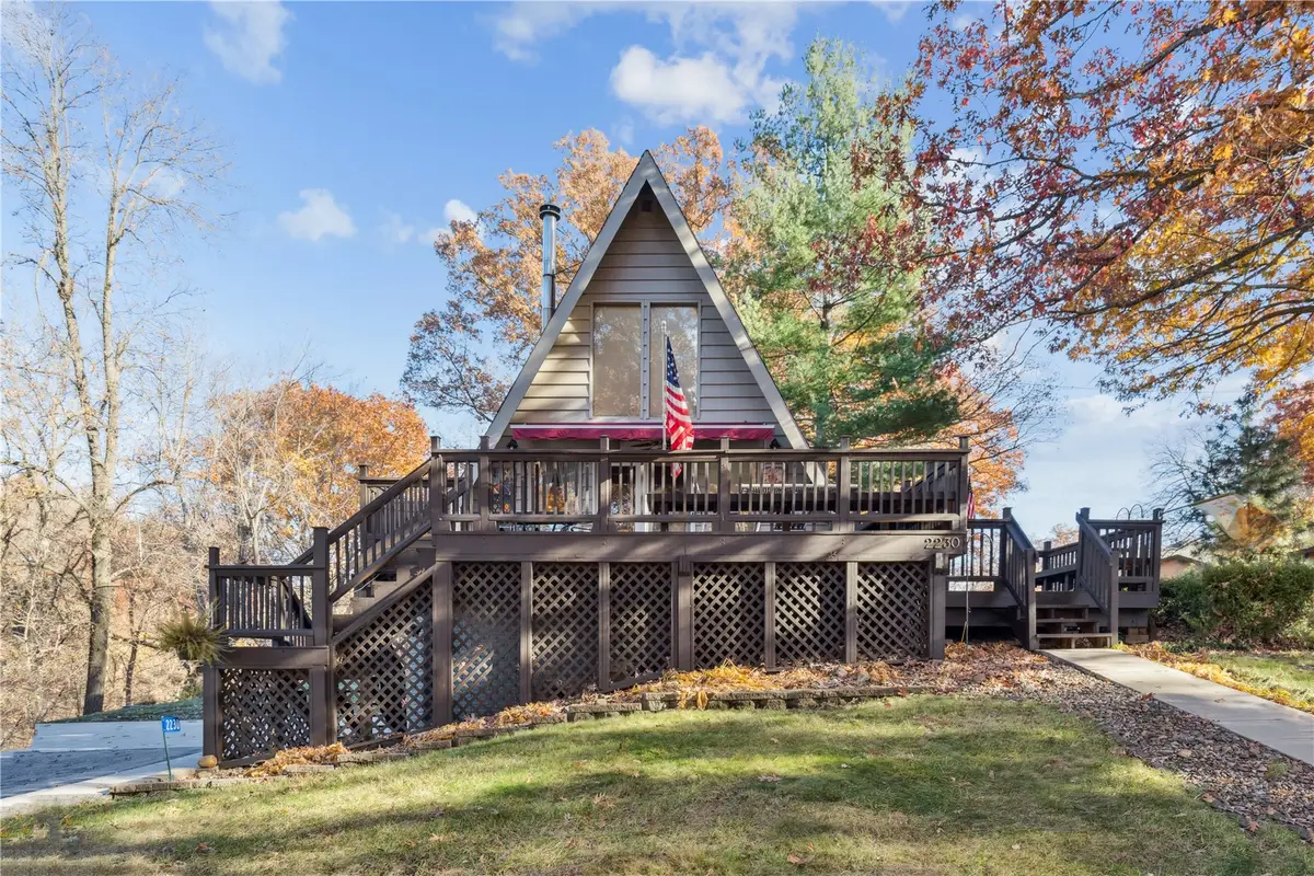 2230 Valley Road Ne, North Liberty, IA 52317 - #1