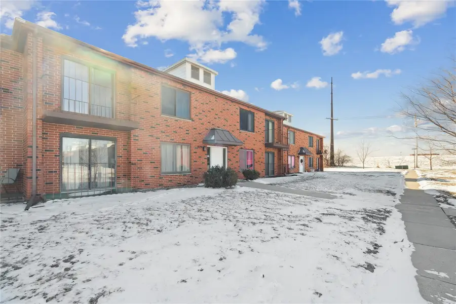 819 Kerry Lane Se #69, Cedar Rapids, IA 52403 - Image #2