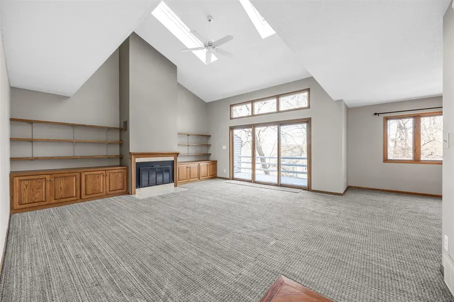 716 East Post Court Se, Cedar Rapids, IA 52403 - Image #3