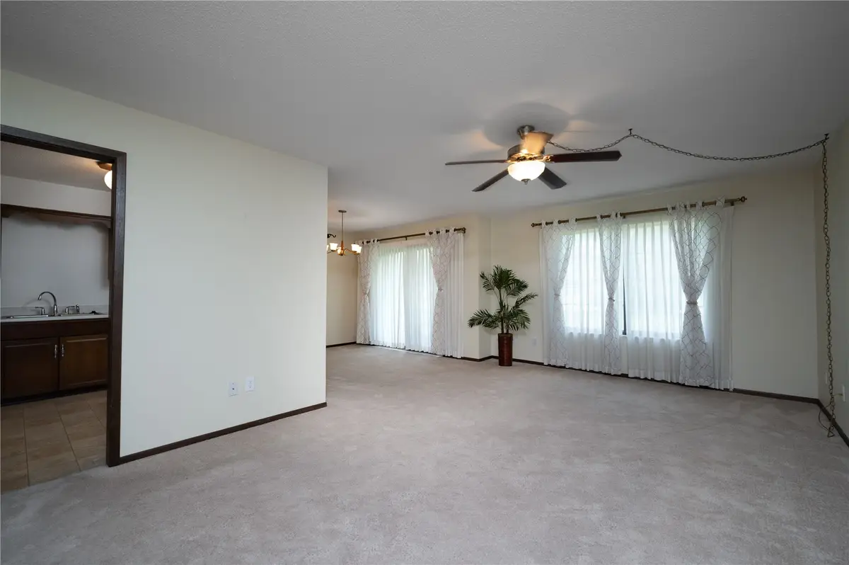 5703 Golden Court Ne #34, Cedar Rapids, IA 52402 - Image #1