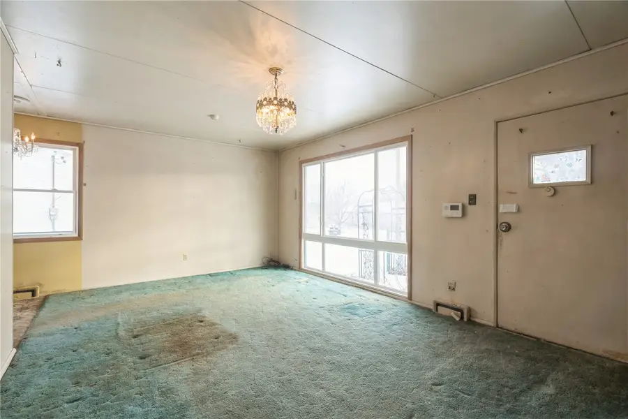 900 25th Street, Marion, IA 52302 - #3