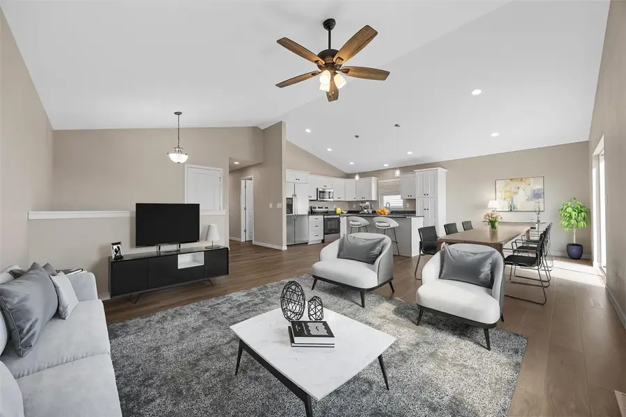 926 Indigo Drive, Palo, IA 52324 - #3