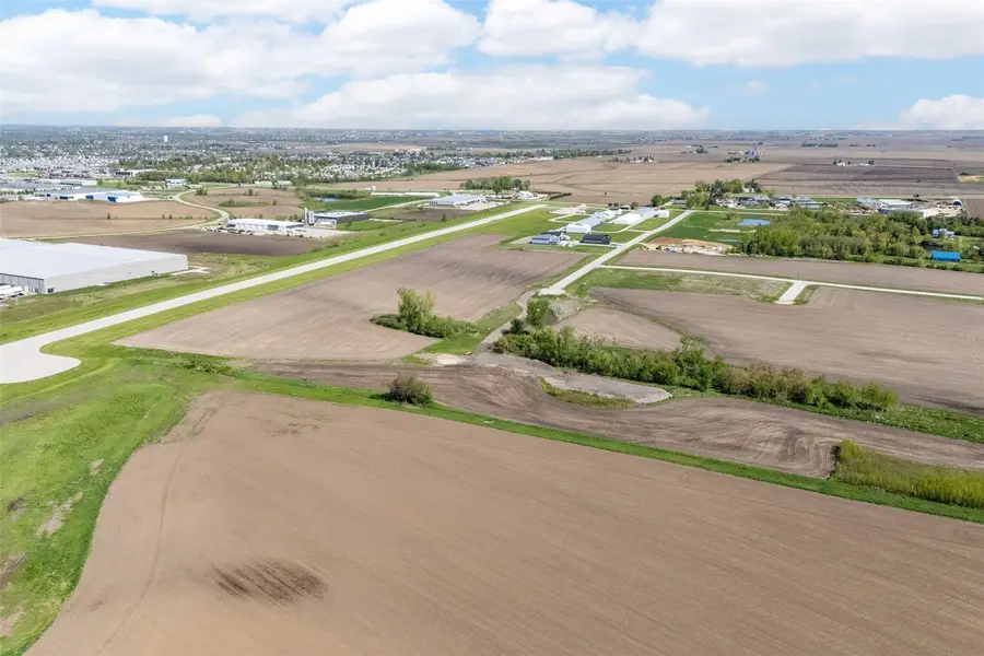 1676 Luxair Lane, Marion, IA 52302 - #3