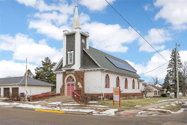 230 E Market Street, Lisbon, IA 52253