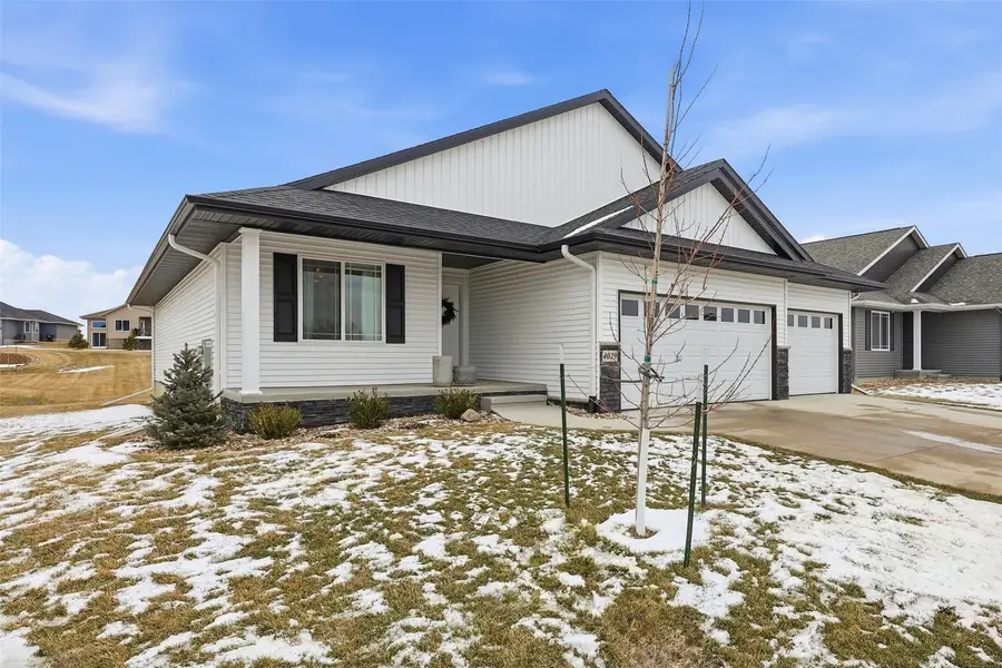 4029 Peridot Drive, Marion, IA 52302 - #2