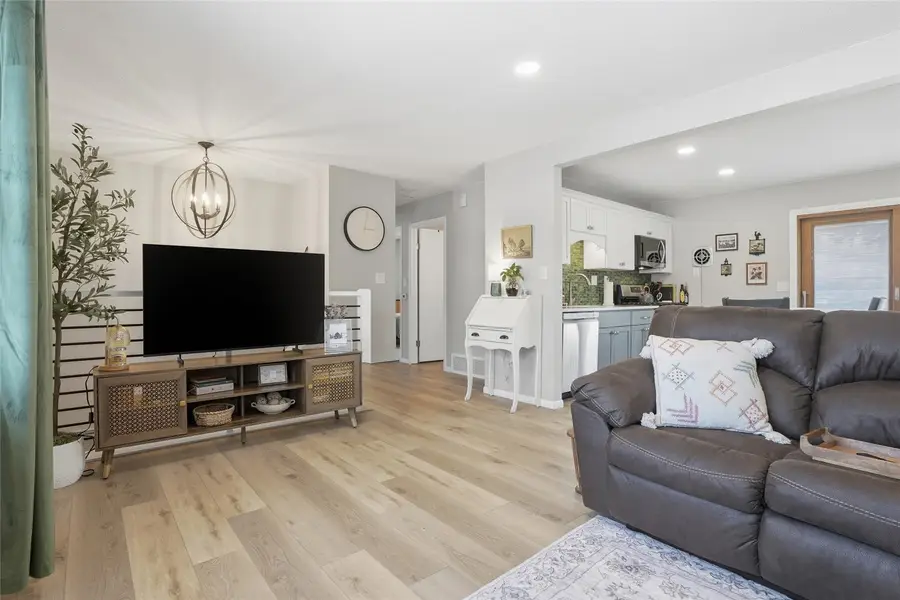 504 2nd Avenue Nw, Mount Vernon, IA 52314 - #2