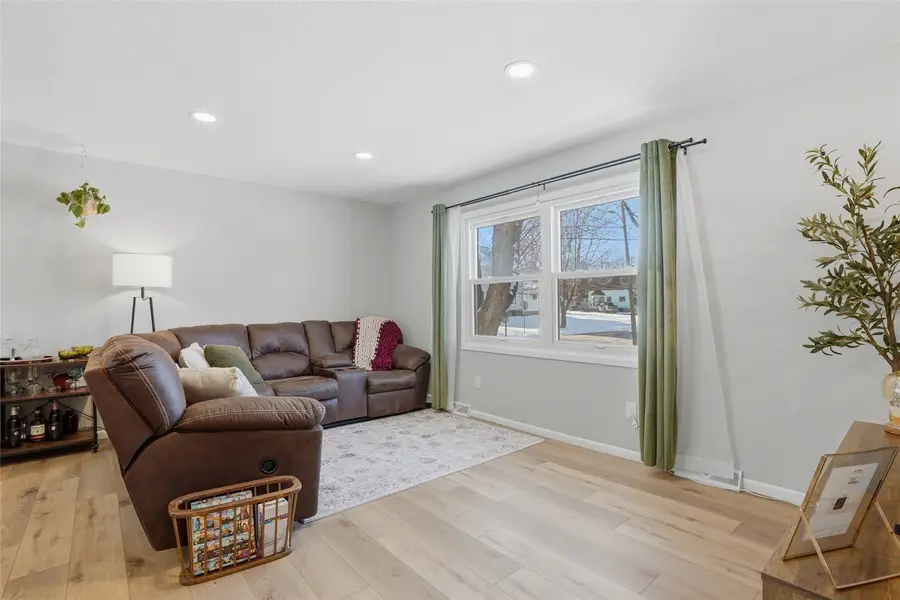 504 2nd Avenue Nw, Mount Vernon, IA 52314 - #3