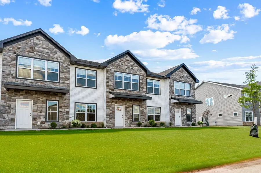 2305 Water Tower Pl, North Liberty, IA 52317 - #2