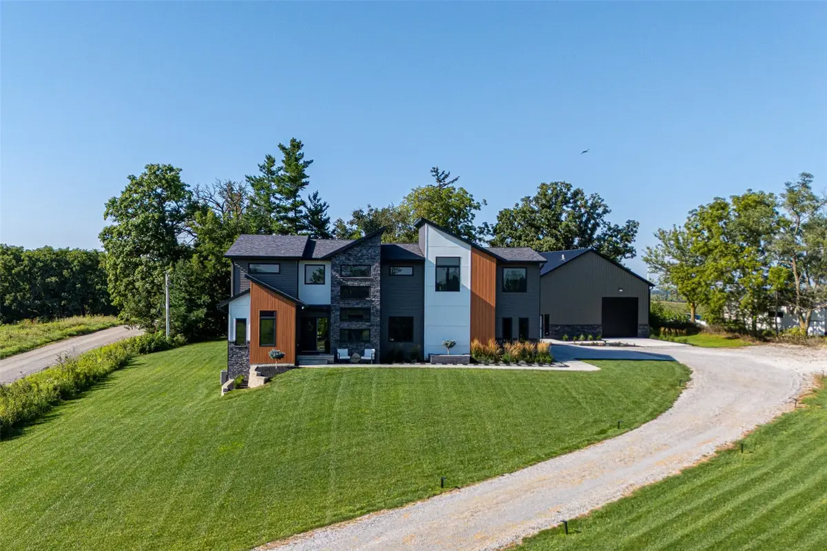 4615 Elynn Lane, Solon, IA 52333 - #1