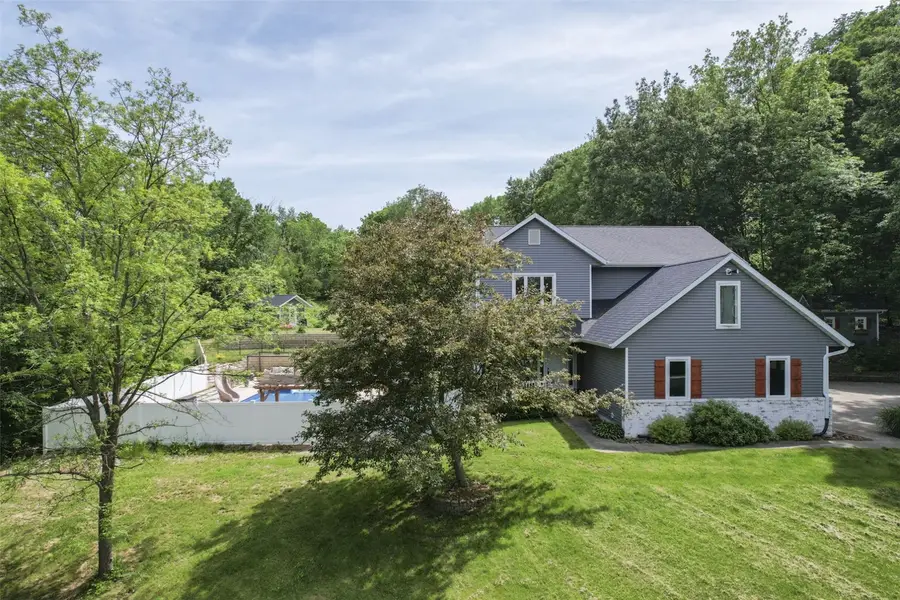 1432 Hickory Hollow Road Ne, Solon, IA 52333 - #2