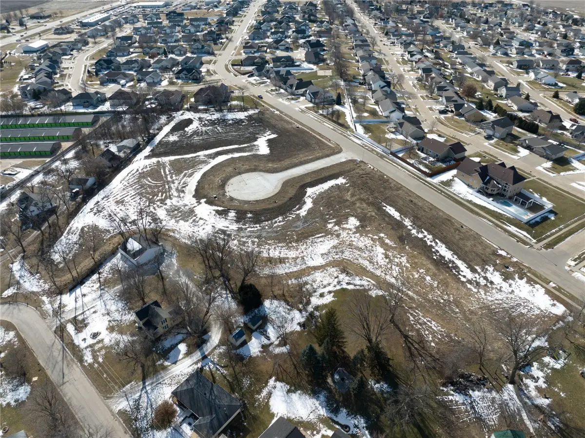 200 Main Street S, Center Point, IA 52213 - #1