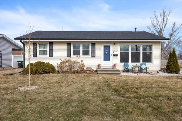 2860 Mcgowan Blvd, Marion, IA 52302