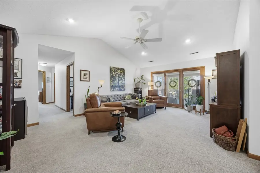 3490 Willowridge Road #C, Marion, IA 52302 - #2