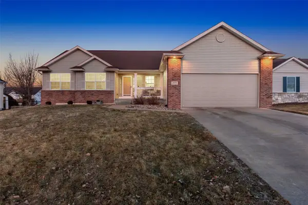 2975 Roseberry Court, Marion, IA 52302