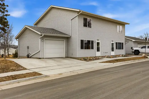 107 E 3rd St, Tiffin, IA 52340