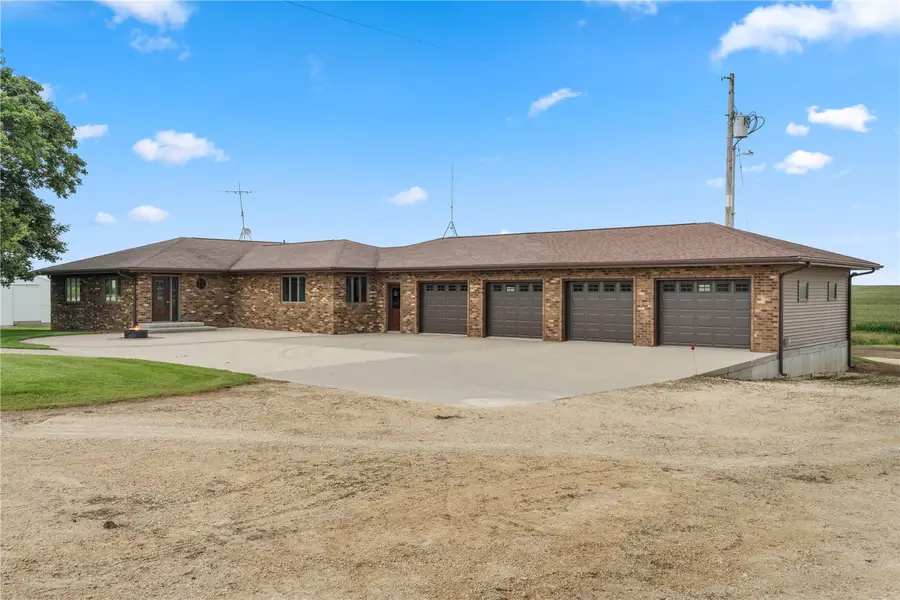 1693 265th Avenue, Earlville, IA 52041 - #3
