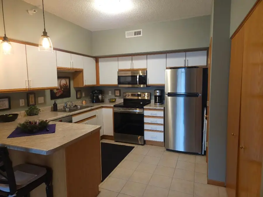 2665 Triple Crown Lane, Iowa City, IA 52240 - #2