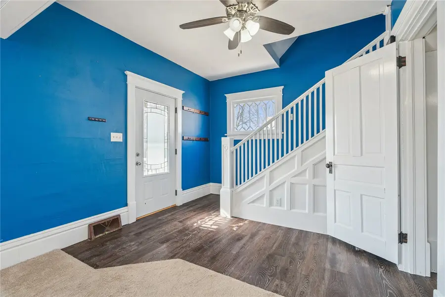 406 E South Street, Mechanicsville, IA 52306 - #3