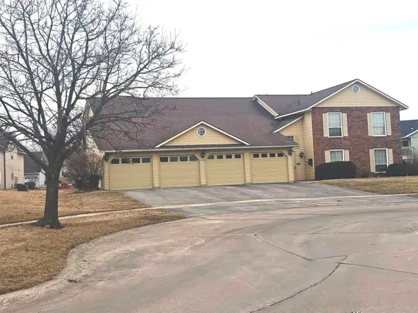 4113 Lexington Court Ne #C, Cedar Rapids, IA 52402