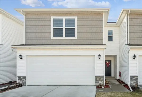 105 Oak Drive, Palo, IA 52324